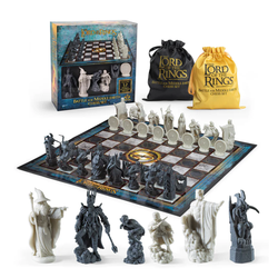 Lord of the Rings: Battle for Middle-Earth Chess Set