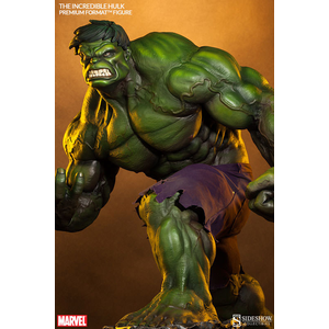 Marvel Premium Format The Incredible Hulk - DAMAGED