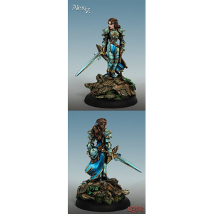 Alaine, Female Paladin