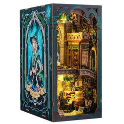 Book Nook: Darkness Common Room