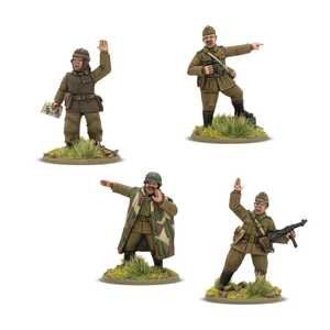 Hungarian Army Platoon Commanders (resin) (4)